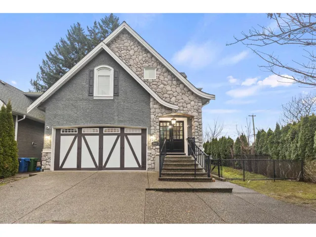 2012 BEAVER STREET, Abbotsford, British Columbia V2T3C4