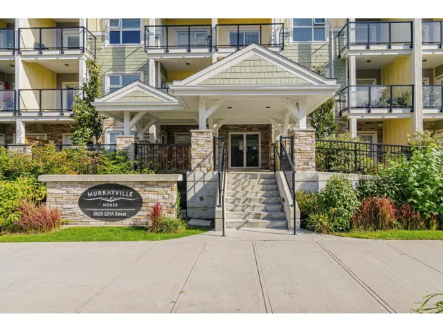 114 5020 221A STREET, Langley, British Columbia V2Y0V5