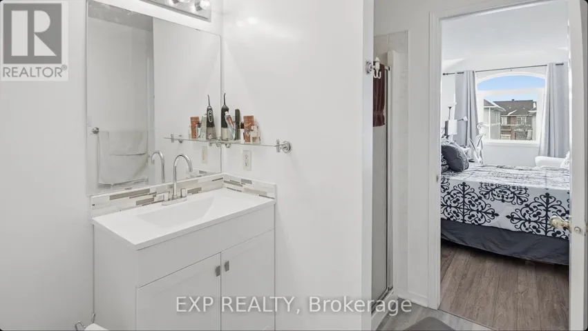 222 DEERCROFT AVENUE, Ottawa, Ontario K2J5K1