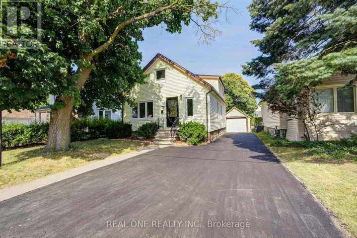 4052 SAINT JAMES AVENUE, Niagara Falls (Morrison), Ontario L2E6H6