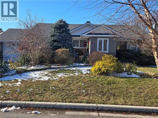 27 HEPBURN Avenue, St. Thomas, Ontario N5R4J4