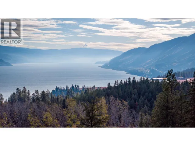 5135 Maranatha Drive, Peachland, British Columbia V0H1X8