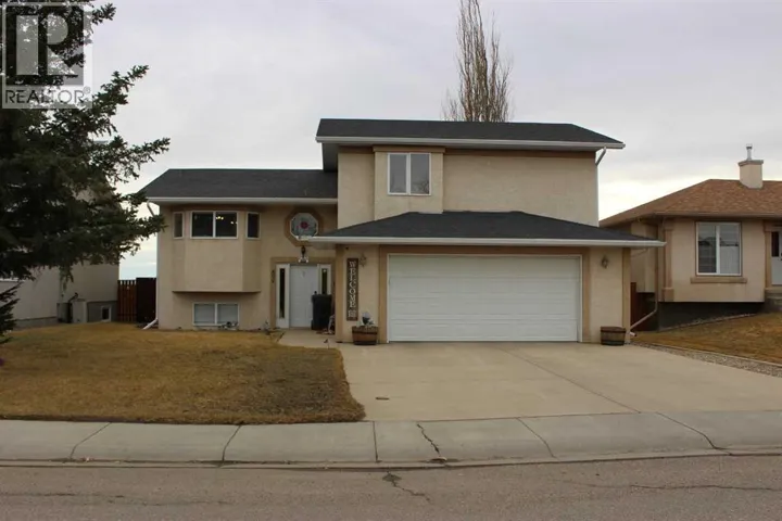 609 Maple Place, Picture Butte, Alberta T0K1V0