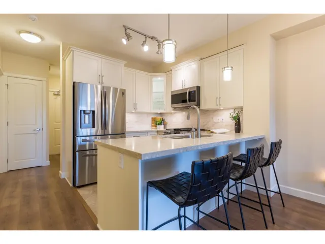 311 8561 203A STREET, Langley, British Columbia V2Y3L7