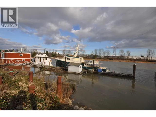 23240 DYKE ROAD, Richmond, British Columbia V6V1E2