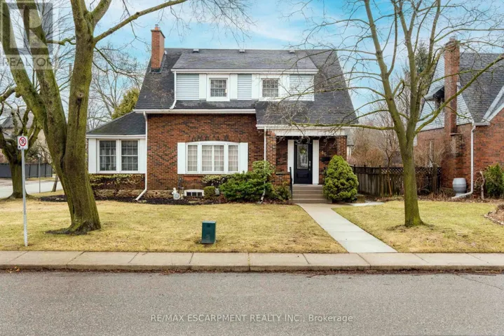 46 JANE STREET, Brant (Paris), Ontario N3L2X9