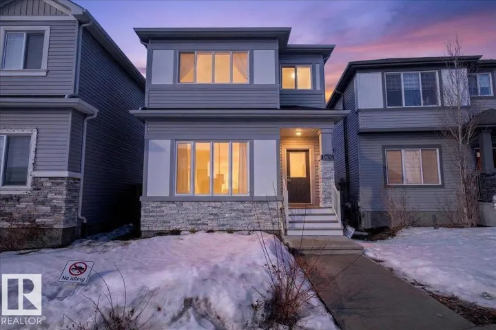 9876 206 ST NW NW, Edmonton, Alberta T5T7L5