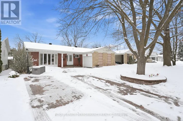 62 BEARBROOK ROAD, Ottawa, Ontario K1B3E2