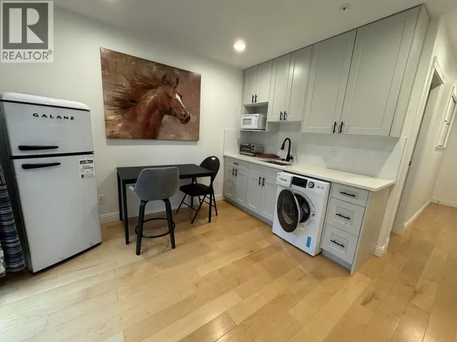 3000 W 42ND AVENUE, Vancouver, British Columbia V6N3H1