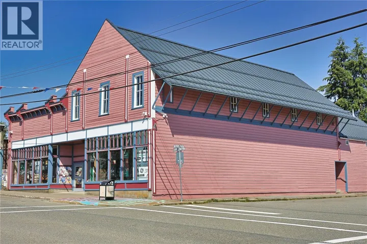 2712 Dunsmuir Ave, Cumberland, British Columbia V0R1S0