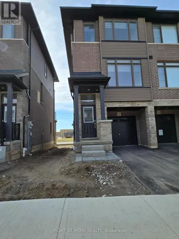 12 - 120 COURT DRIVE, Brant (Paris), Ontario N3L0N2