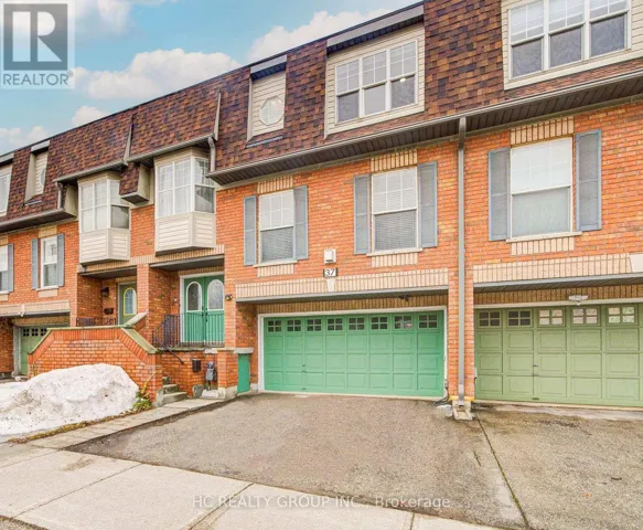 37 WILLOWFIELD MEWS, Toronto (Wexford-Maryvale), Ontario M1R5S1
