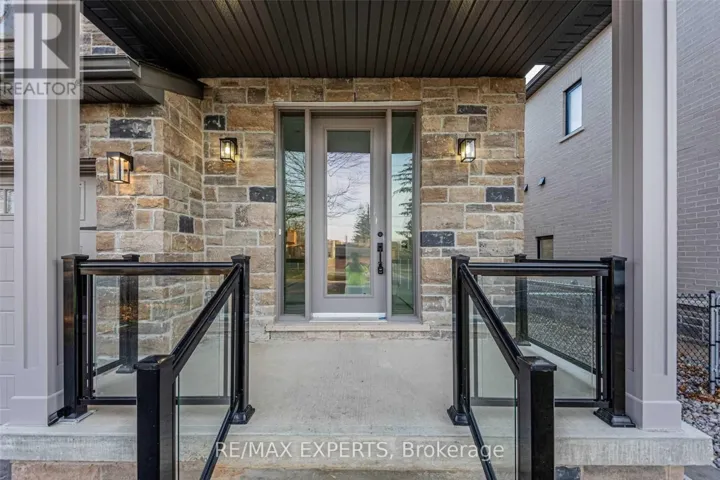 55 MUIR AVENUE, Toronto (Humber Summit), Ontario M9L1H5