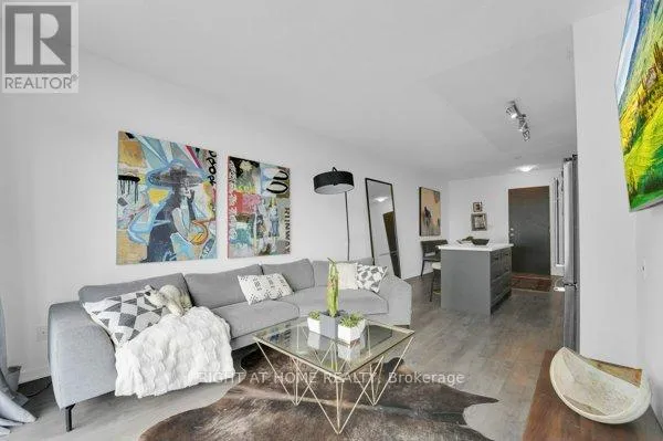 1414 - 105 THE QUEENSWAY, Toronto (High Park-Swansea), Ontario M6S5B5