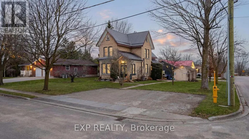 19 ADAM STREET, Huron East (Seaforth), Ontario N0K1W0