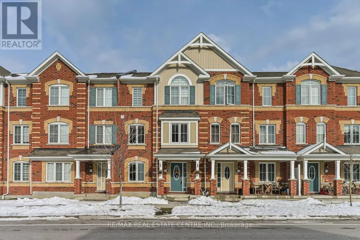 2785 SAPPHIRE DRIVE, Pickering, Ontario L1X0G1