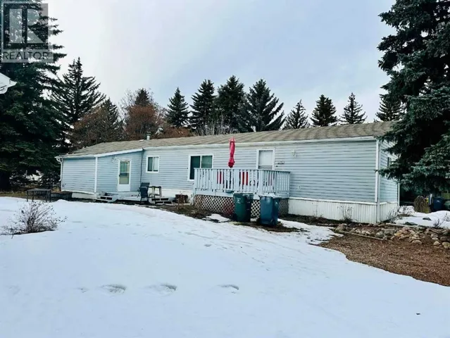 12, 6405 54 Street, Ponoka, Alberta T4J1M5