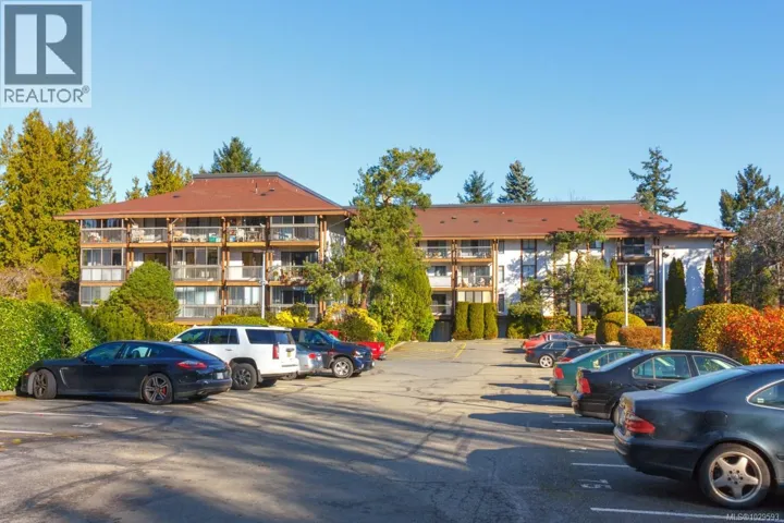 310 1009 McKenzie Ave, Saanich, British Columbia V9B4B1