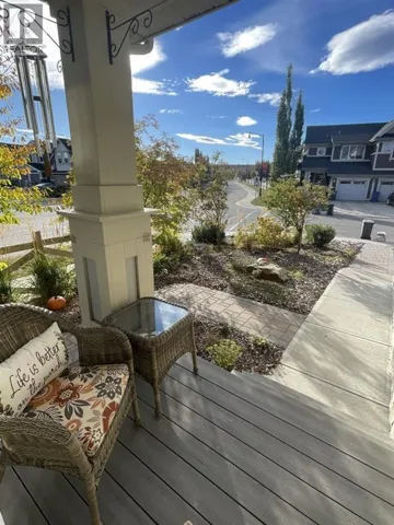 12 Sunrise View, Cochrane, Alberta T4C0W3