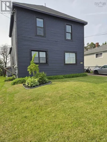 7 Foundry Street, Amherst, Nova Scotia B4H1A1