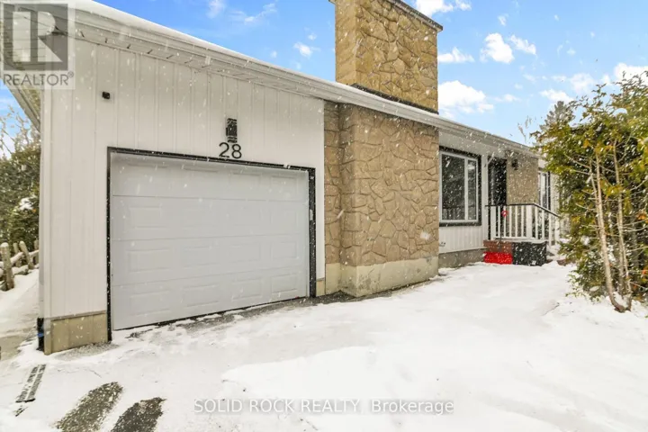 28 CARBROOKE STREET, Ottawa, Ontario K2L1B3