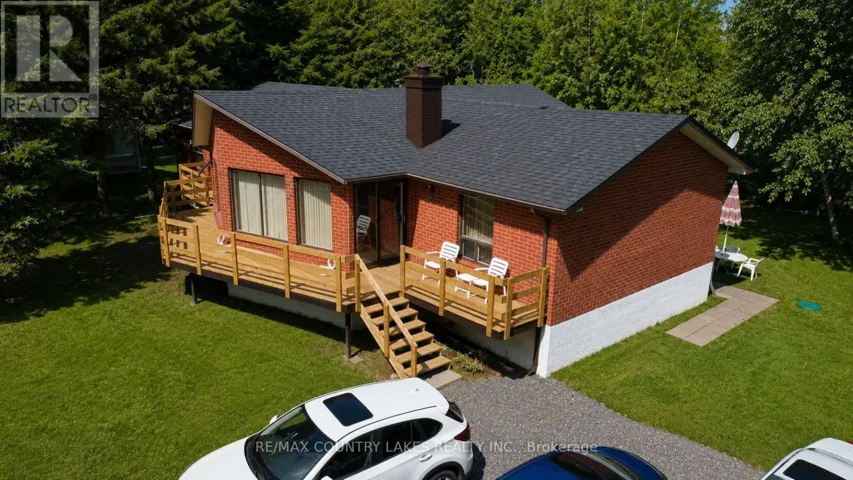 4 MACPHERSON CRESCENT, Kawartha Lakes (Carden), Ontario K0M2B0
