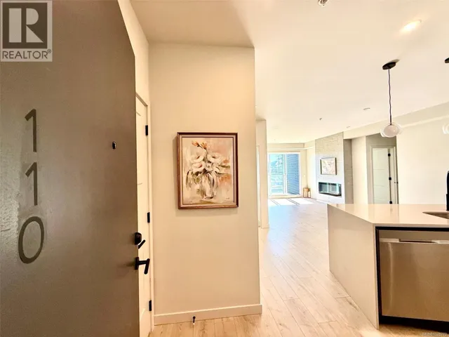 110 958 Pharoah Mews, Langford, British Columbia V9B7A1