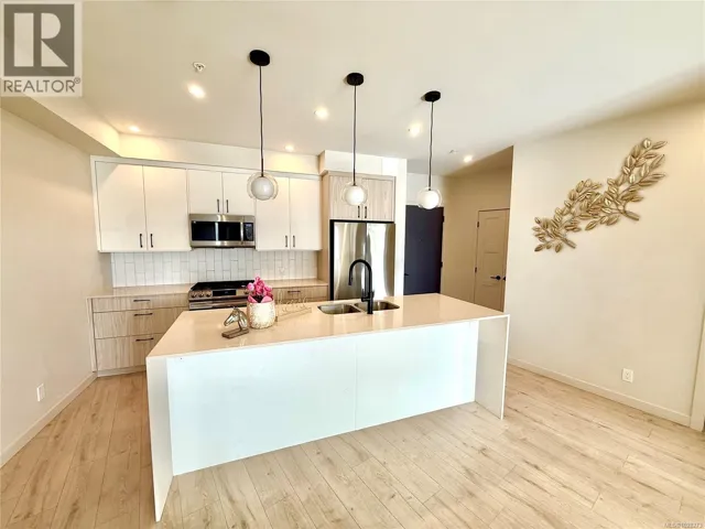 110 958 Pharoah Mews, Langford, British Columbia V9B7A1