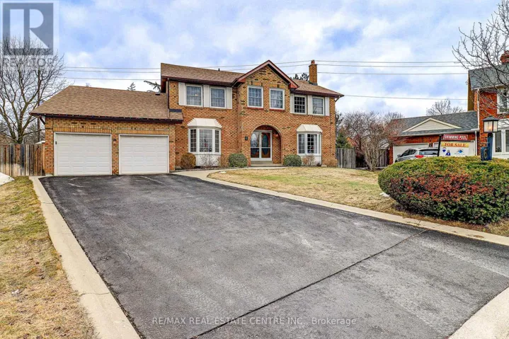 6 WAVERLY PLACE, Brampton (Heart Lake West), Ontario L6Z1Y9