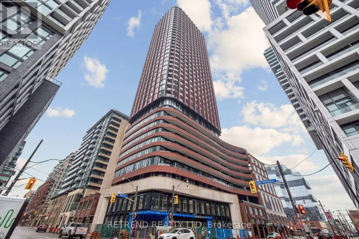 3705 - 180 FRONT STREET E, Toronto (Moss Park), Ontario M5A0A9