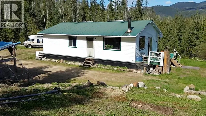 12595 Adams Lake West Forest Service Road, Adams Lake, British Columbia V0E2E0