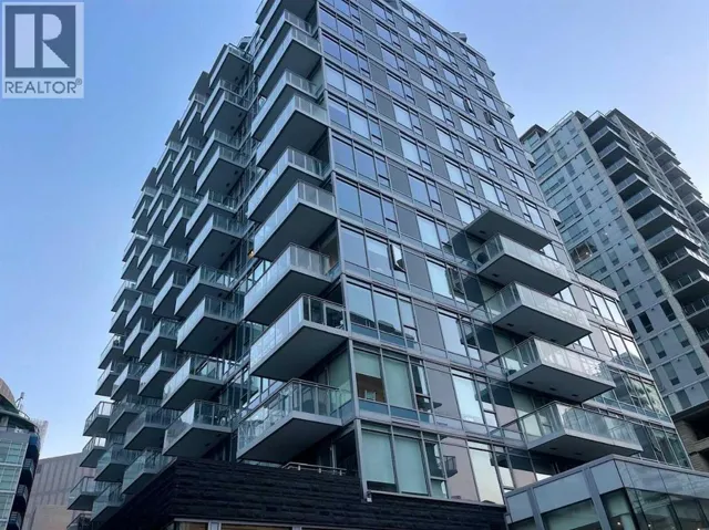 703, 108 Waterfront Court SW, Calgary, Alberta T2P1K7