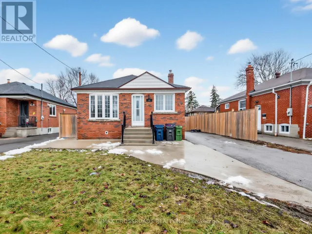 17 STRODE DRIVE, Toronto (Eglinton East), Ontario M1J1L8