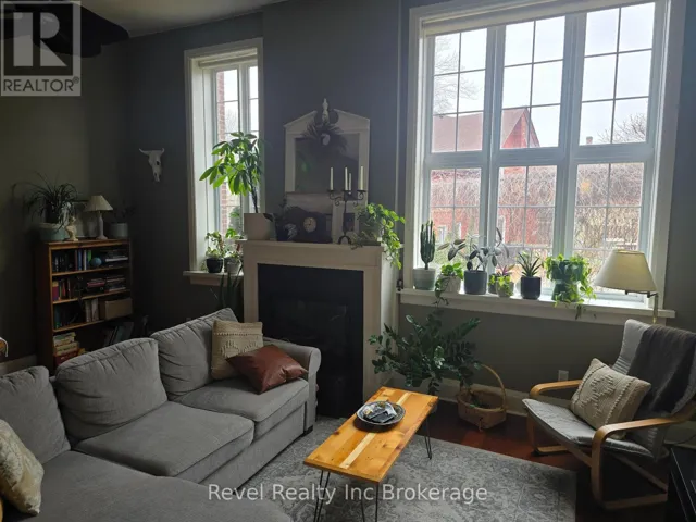 105 - 81 BROADWAY STREET, Woodstock (Woodstock - South), Ontario N4S3A1