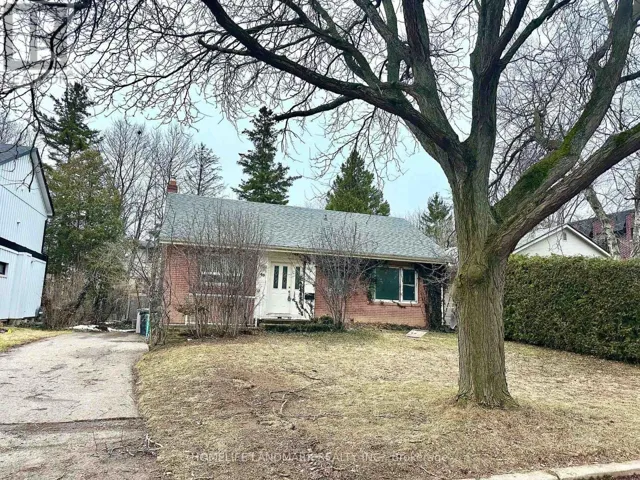 49 ADDISON CRESCENT, Toronto (Banbury-Don Mills), Ontario M3B1K7