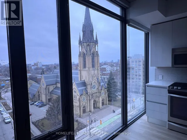 707 - 111 BATHURST STREET, Toronto (Waterfront Communities), Ontario M5V2R1