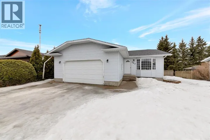 207 3rd Avenue E, Neilburg, Saskatchewan S0M2C0