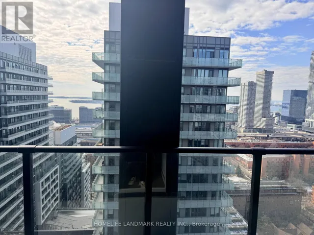 3208 - 180 FRONT STREET E, Toronto (Moss Park), Ontario M5A0A9