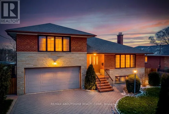 17 DUFFIELD ROAD, Toronto (Willowridge-Martingrove-Richview), Ontario M9P3C8