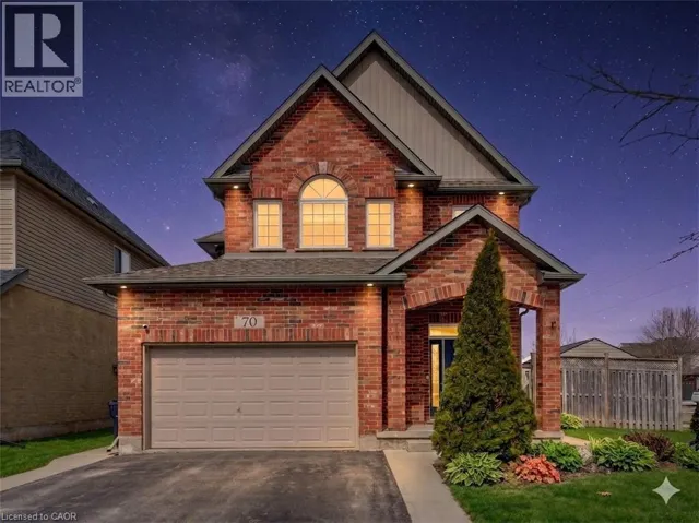 70 WAGLER Avenue, Baden, Ontario N3A4K8