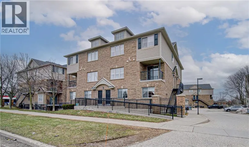 12 HOLBORN Drive Unit# 8A, Kitchener, Ontario N2A0A4