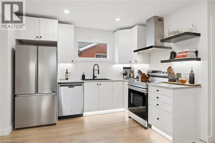 581 GUELPH Street Unit# A, Kitchener, Ontario N2H5Y2