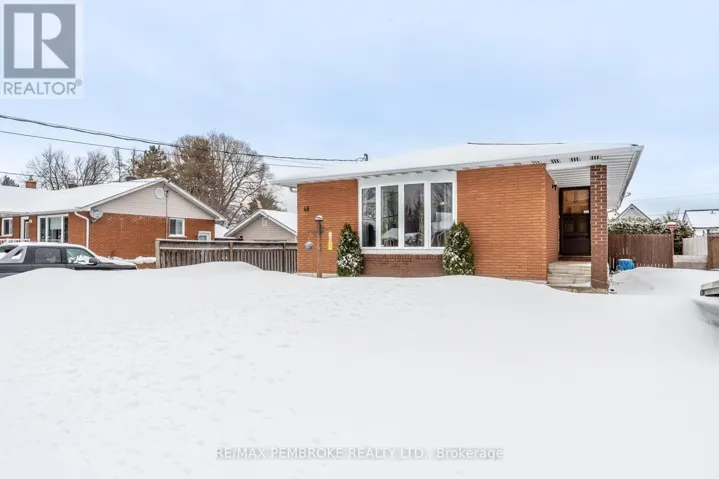 48 SELKIRK STREET, Petawawa, Ontario K8H1P2