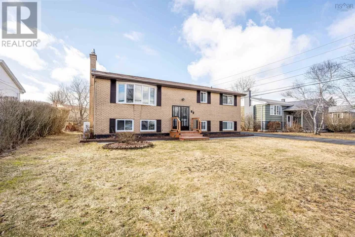 60 Hampton Green, Colby Village, Nova Scotia B2V1P1