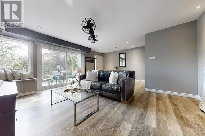 195 - 195 MILESTONE CRESCENT, Aurora (Aurora Village), Ontario L4G3M2