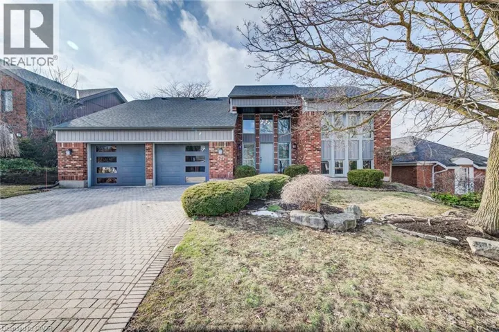 327 WYECROFT Boulevard, Waterloo, Ontario N2T2H3
