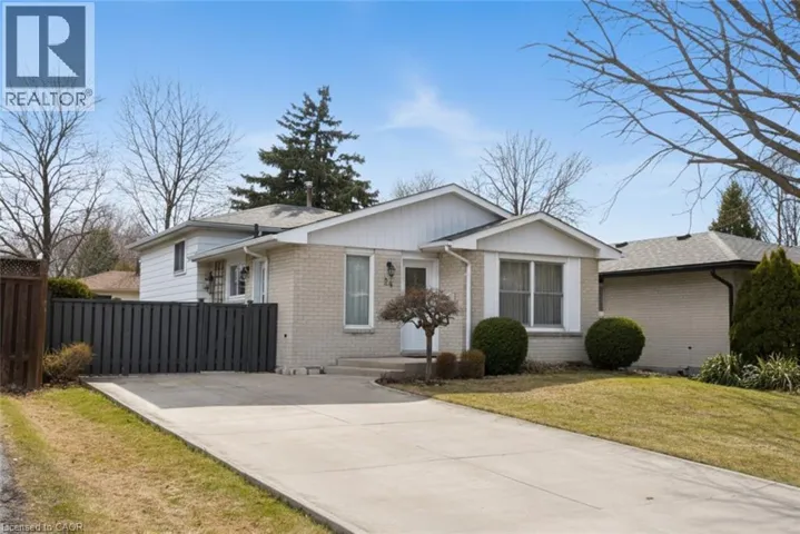 24 GRENOBLE Road, Hamilton, Ontario L9C6K6