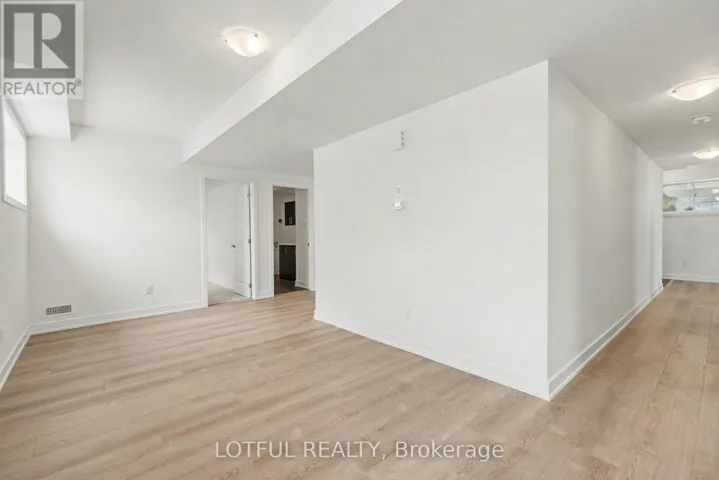 B - 540 TAHOE HEIGHTS, Ottawa, Ontario K1T0W1