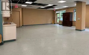110 - 1447 ROYAL YORK ROAD, Toronto (Humber Heights), Ontario M9P3V8