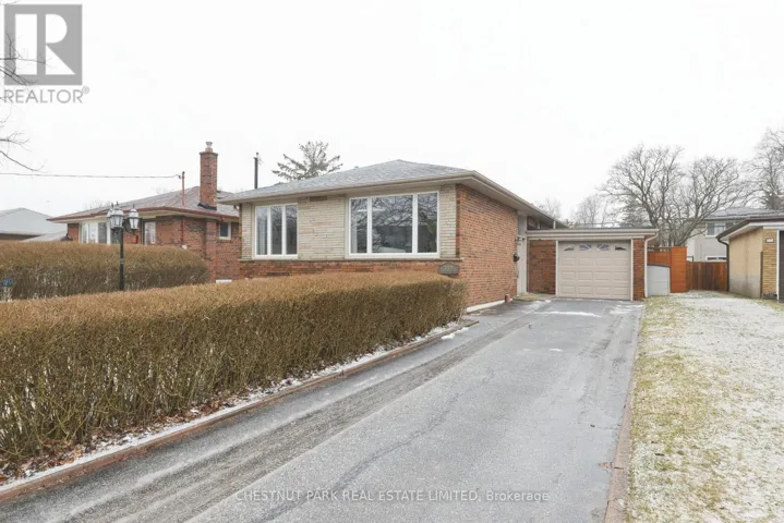 232 LIVINGSTON ROAD, Toronto (Guildwood), Ontario M1E1L7